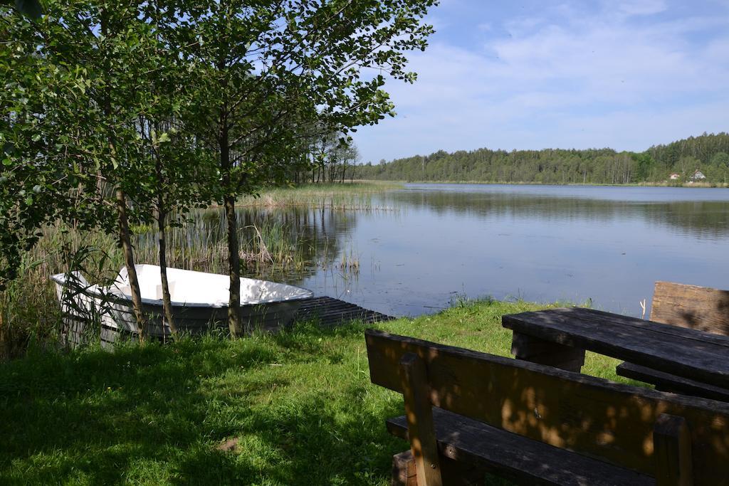 Gosciniec Yaga Wilkasy Exterior foto