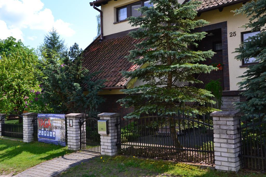 Gosciniec Yaga Wilkasy Exterior foto