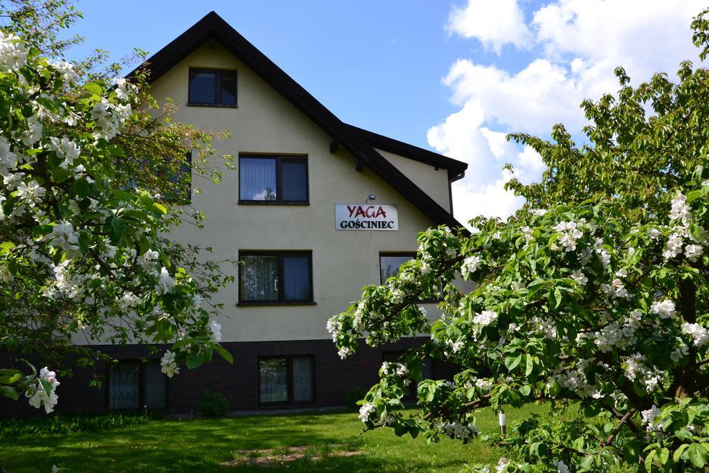 Gosciniec Yaga Wilkasy Exterior foto