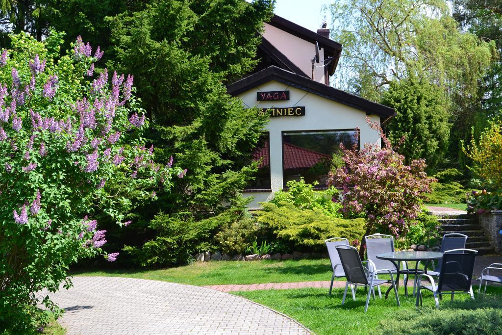 Gosciniec Yaga Wilkasy Exterior foto